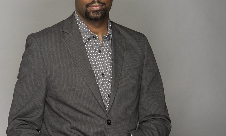 From Trials to Triumph: Dr. Vondale Singleton’s Global Mission to Mentor, Empower, and Inspire